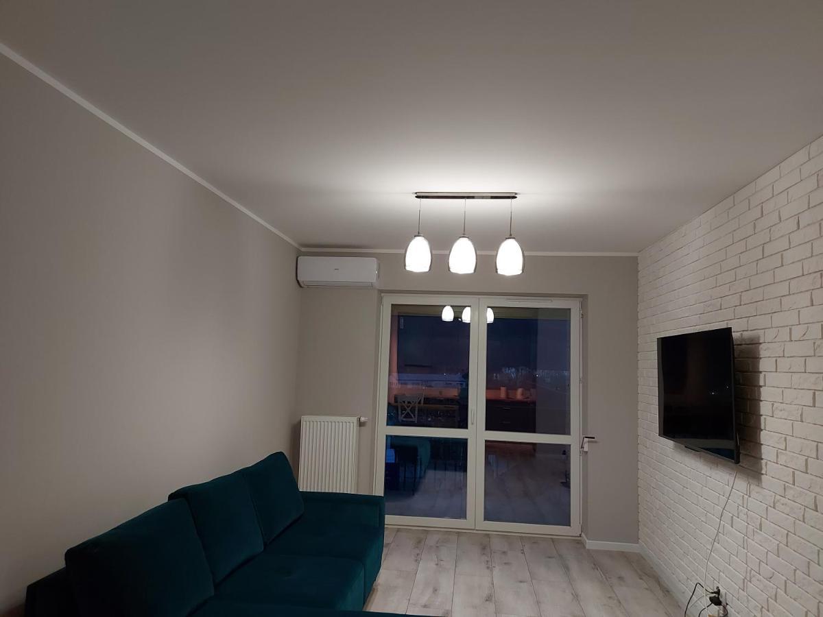 Holidays Home Ustrzyki อุสชิกีดอลเน ภายนอก รูปภาพ